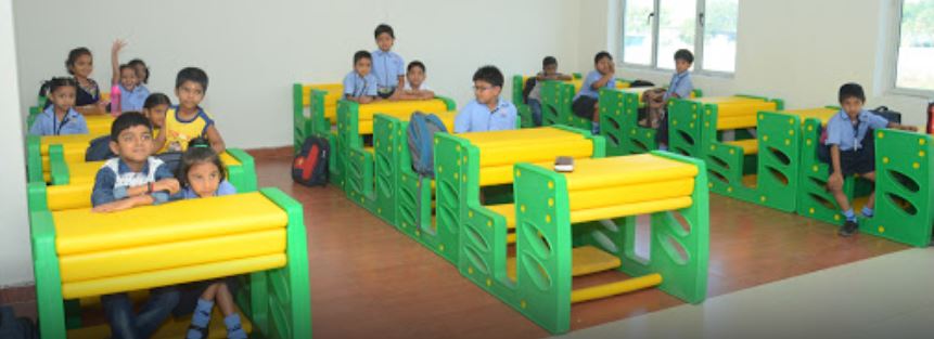 classroom at CMR international school