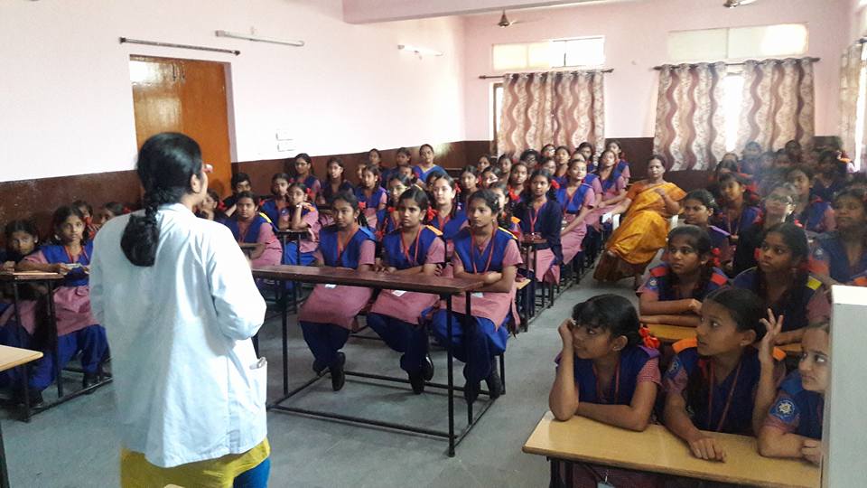 classroom at bhavan's sri ramakrishna vidyalaya